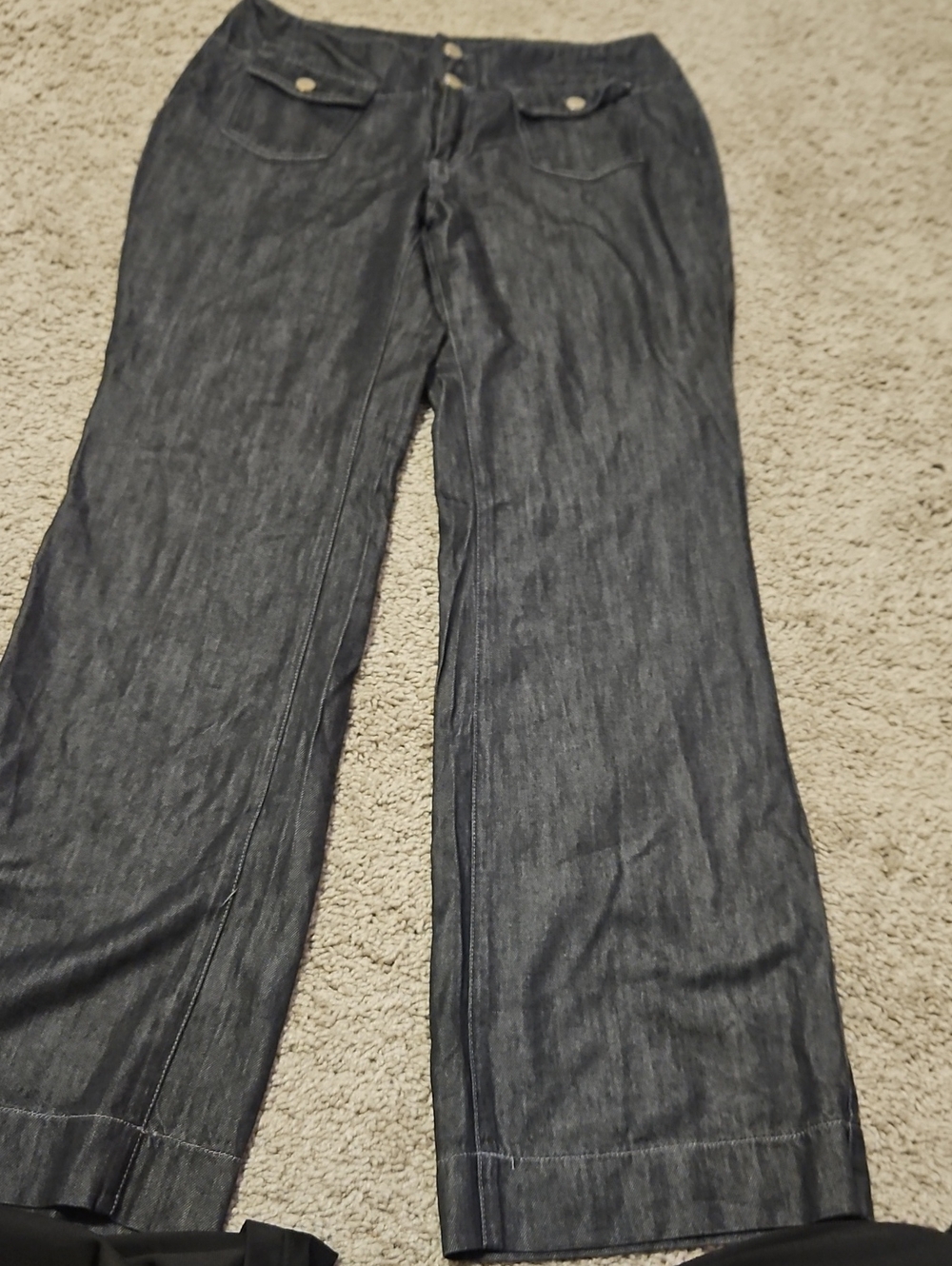 High-Waist Wide-Leg Jeans in Dark Blue